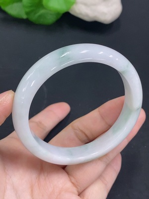 F24798274 Jadeite Circular Bracelet Size 57.7 Total Weight Approx. 49g (with other mineral components)