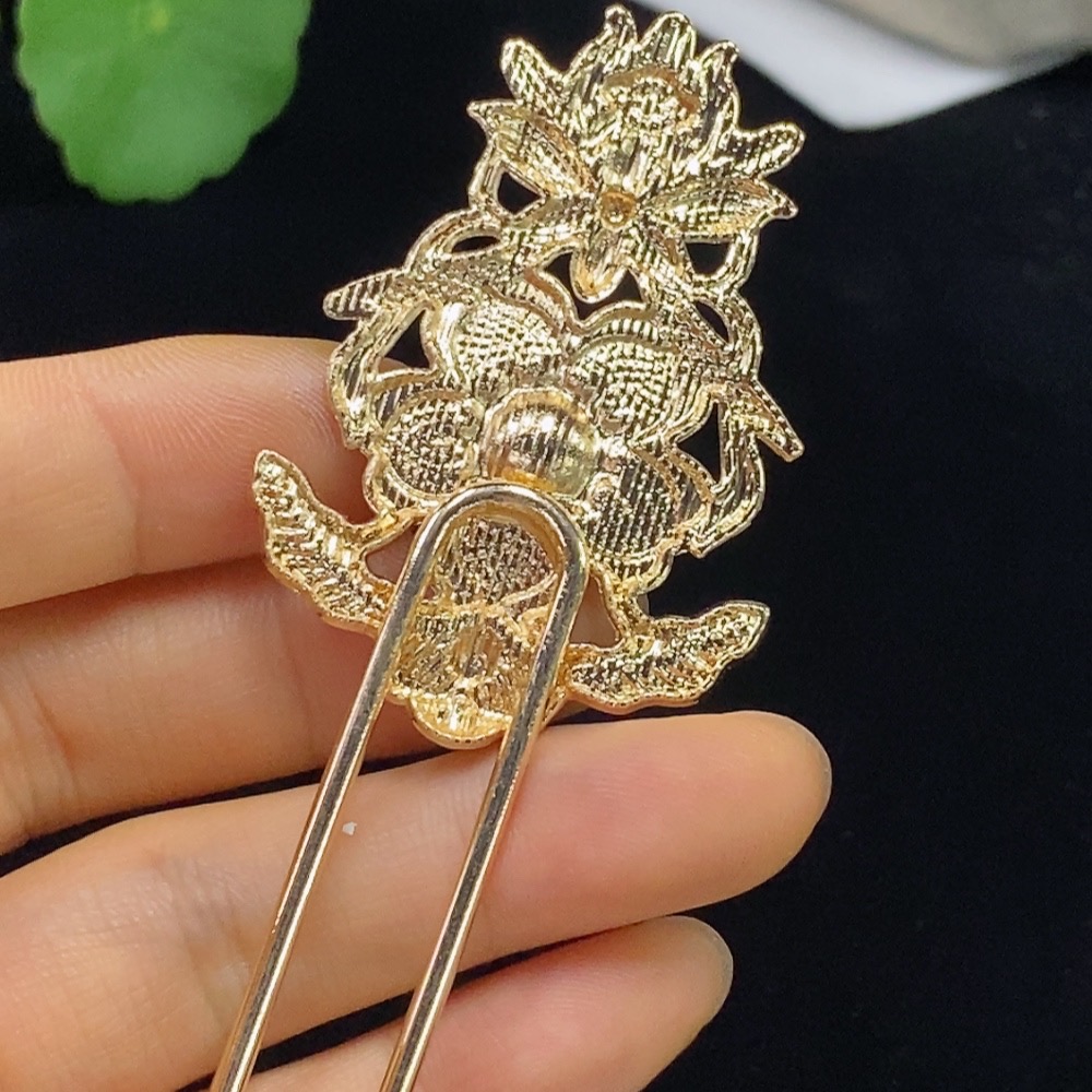 F34044797 Jadeite inlaid piece, non-gold, total weight about 12.99g