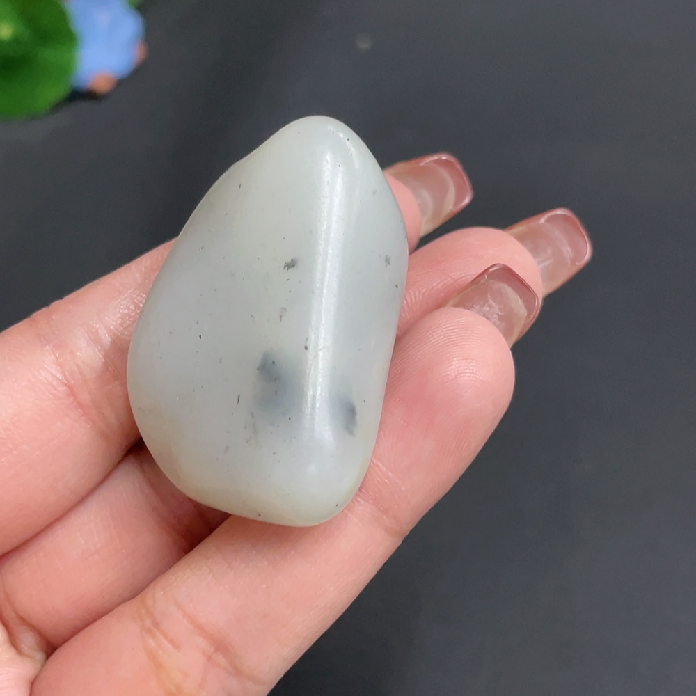 H25932638 Hetian Jade, Total weight approx. 33.4g