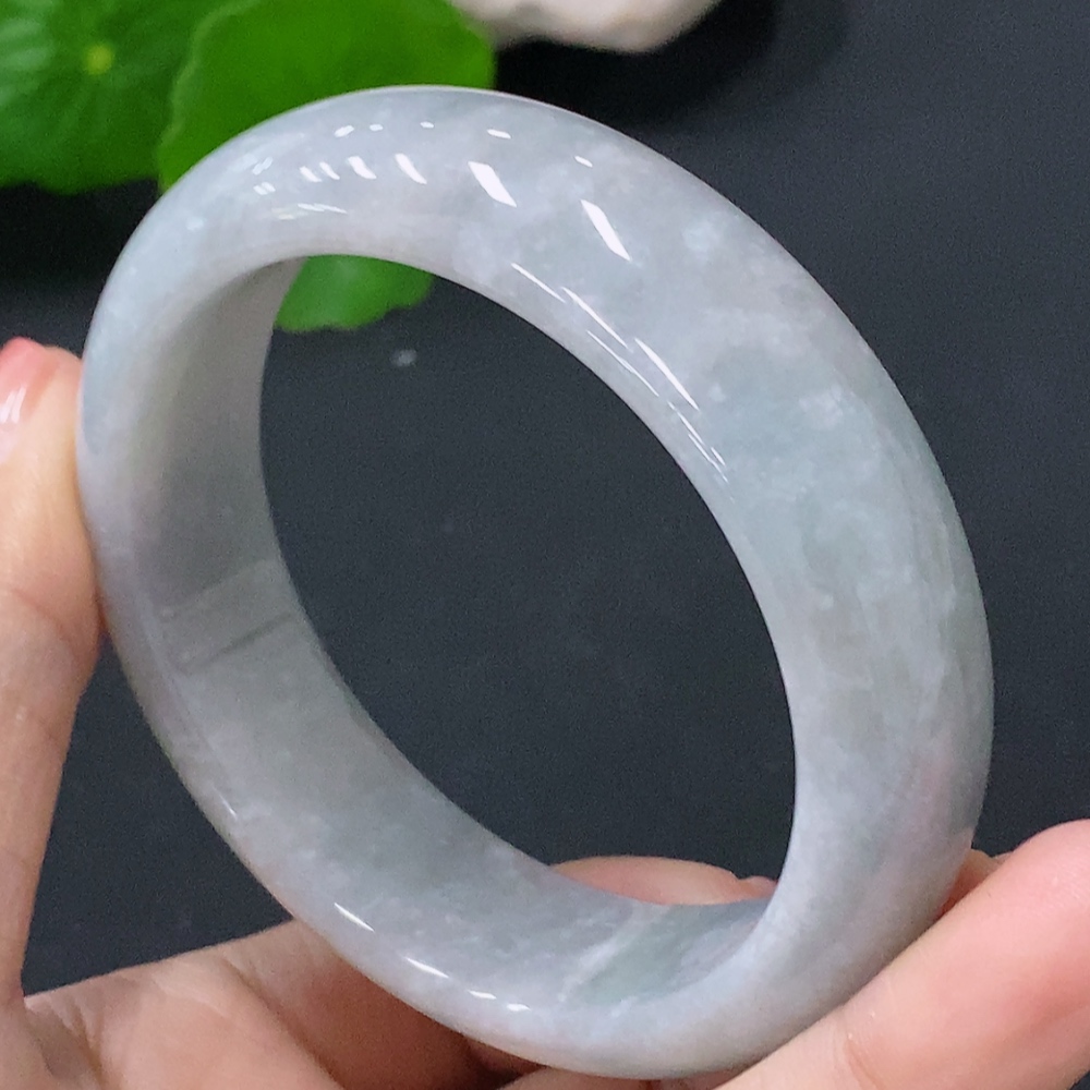 F27176335 Jadeite Circle Bracelet, Inner Diameter 52.5mm, Total Weight Approx. 61.8g