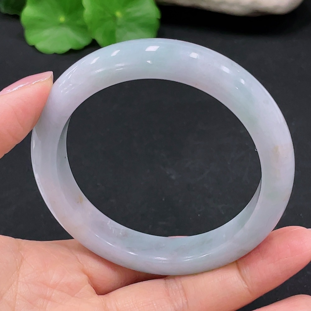 F23596538 Jadeite round bracelet, inner diameter 57.5, total weight 63.984g