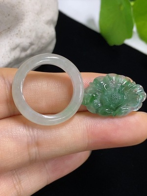 F41940438 翡翠莲花镶嵌件 /戒圈 15圈口