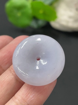 F33908700 Jadeite Peace Knot Pendant Total Weight Approximately 7.86g