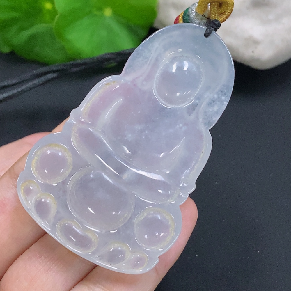 F28232252 Jadeite Guanyin Pendant (Total Weight with Rope: Approx. 31g)