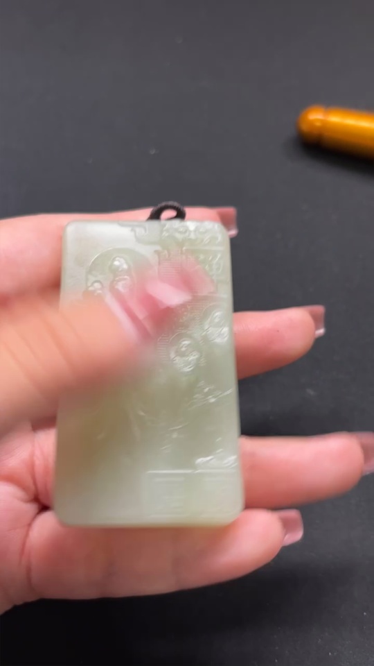 H44274618 Hetian Jade Guanyin Pendant, Total Weight Approx. 64.71g