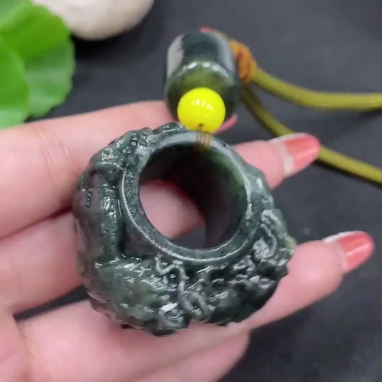 H35147522 Hetian Jade Handheld Ornament Dragon Ring with Non-Hetian Jade Beads Total Weight Approx. 67.2g (including rope)