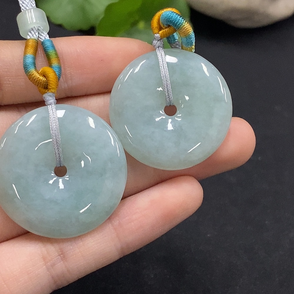 F32819237 JadeitePeace Pendant