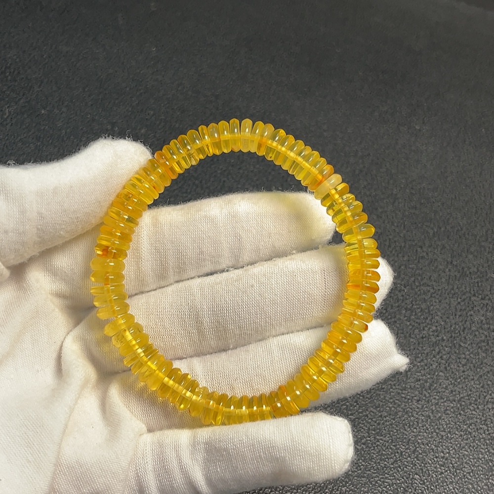 C32746267 Amber Bead Bracelet Total Weight Approx. 8.27g Size About 7.9mm