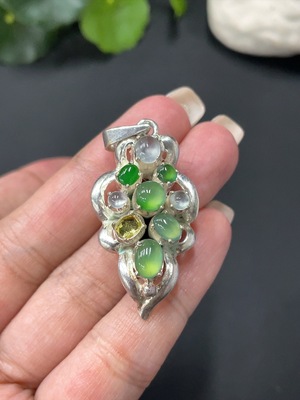 F16805063 Jadeite Cabochon Non-Gold Inlaid Sell as a Lot Total Weight 14.109g