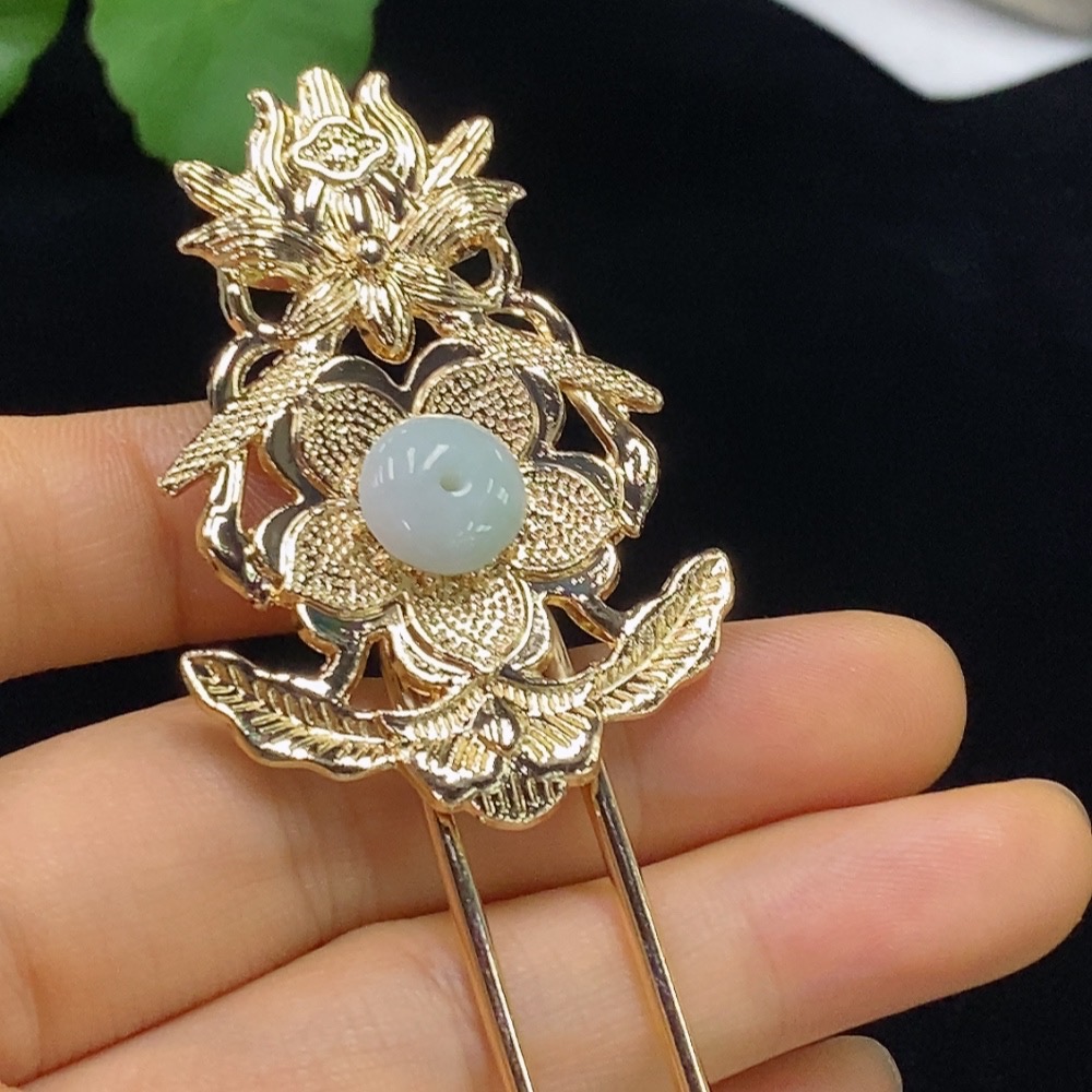 F34044797 Jadeite inlaid piece, non-gold, total weight about 12.99g