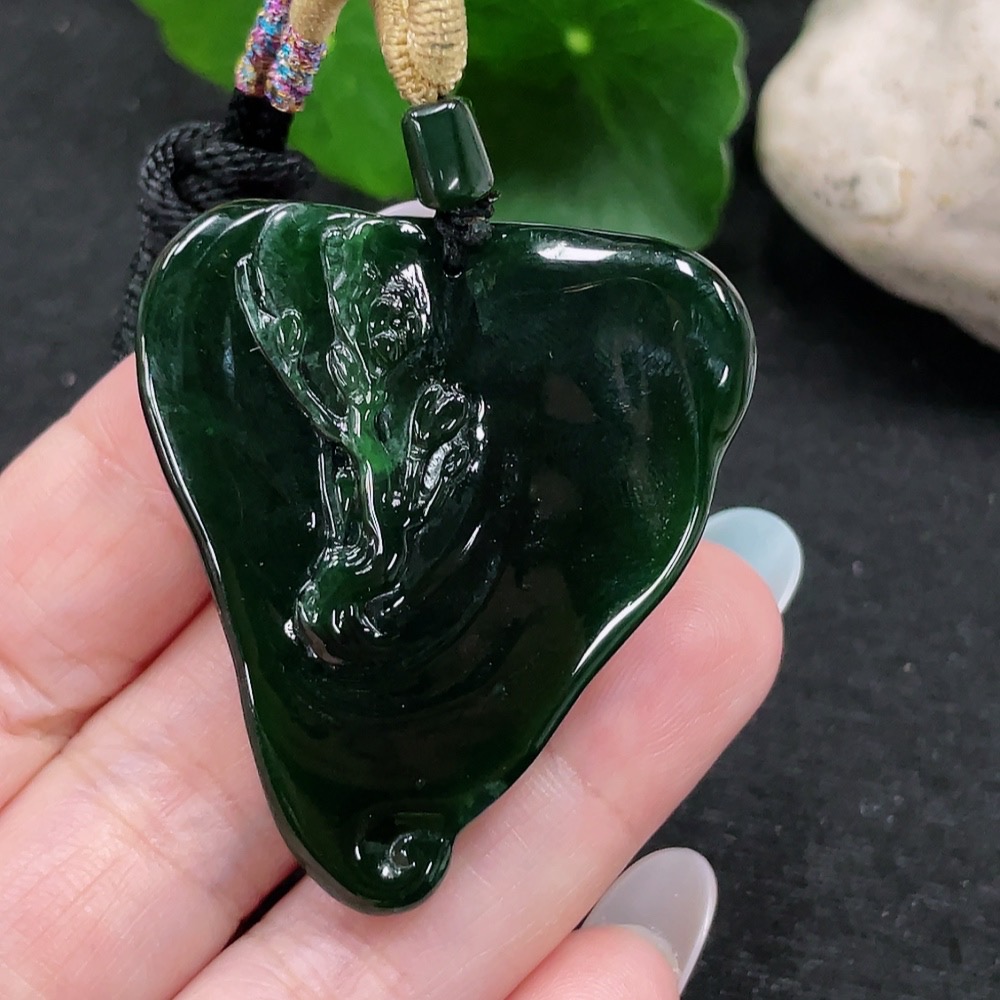 F33898320 Jadeite Deer Pendant Total Weight Approx. 24.7g (Including Rope Weight)