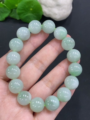 F34000661 Jadeite Bead Necklace Approx. 12.6mm Total Weight Approx. 58.7g