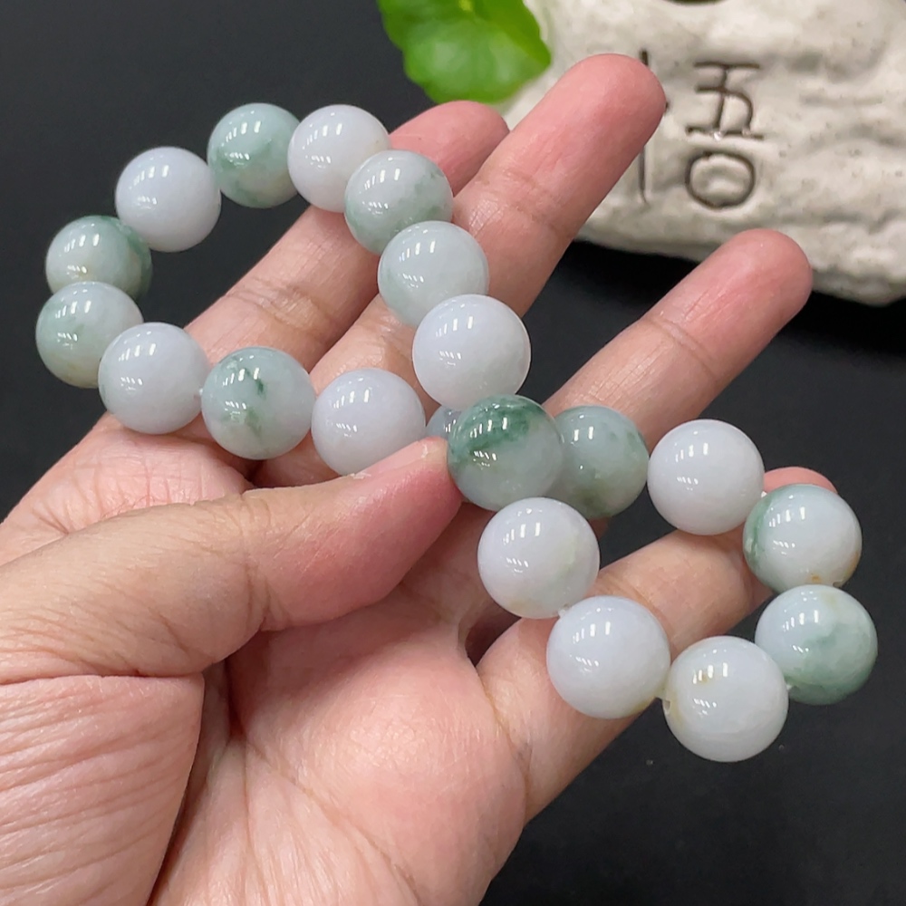 F35108786 Jadeite Bracelet Approx. 13.6mm Beads Total Weight Approx. 85.57g