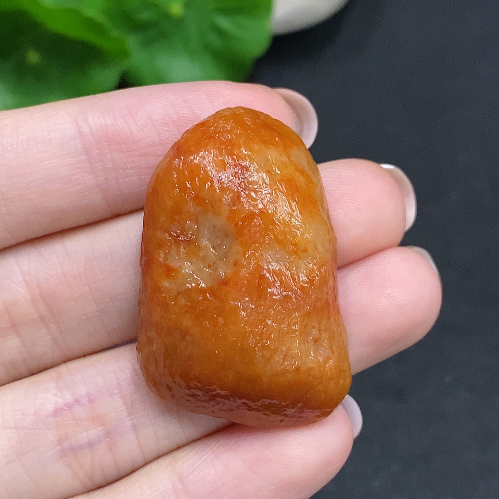 F34034251 yellow color origin undetermined