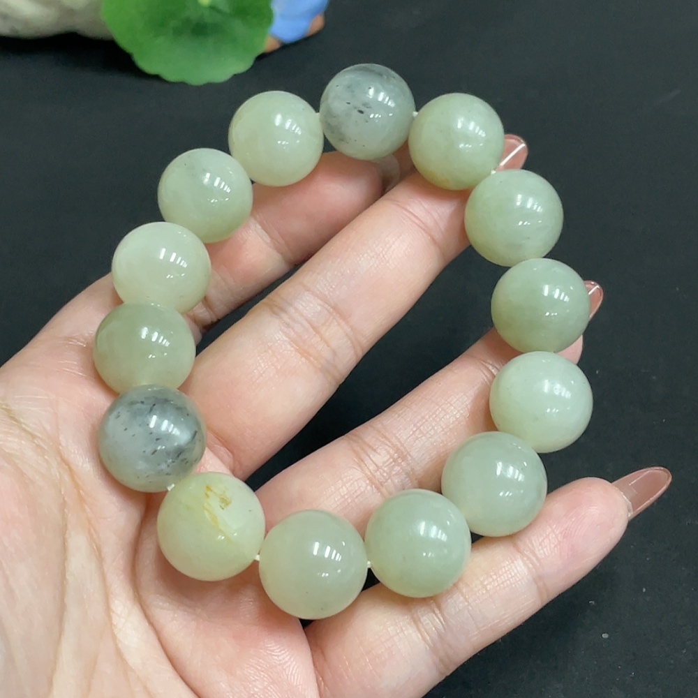 H35118354 Hetian Jade Bracelet, Approx. 15.8 mm, Total Weight Approx. 86.1g