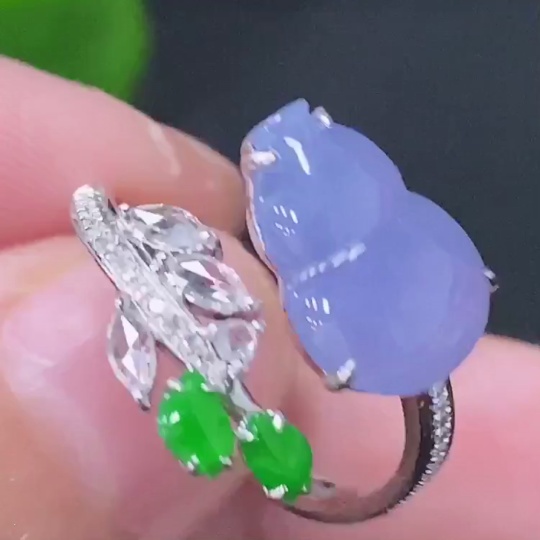 F31692450 Jadeite Inlaid Ring 18k with Diamond Accents Size 13 Total Weight Approx. 3.08g