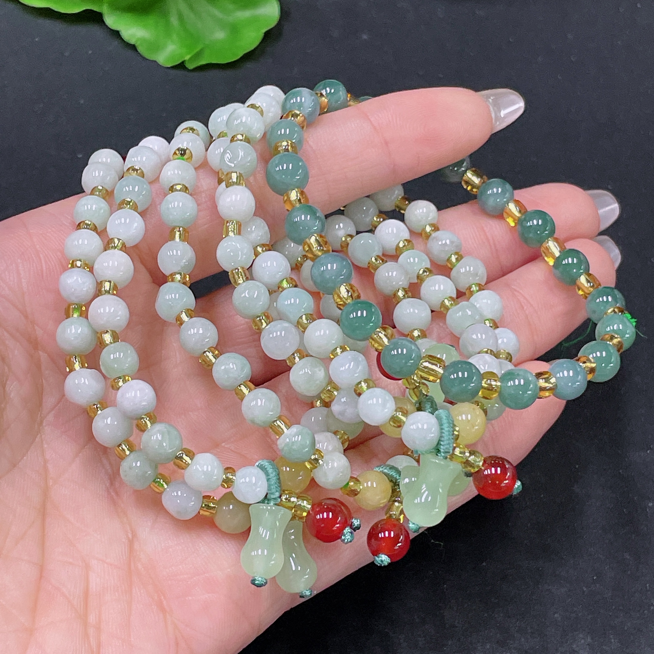 F35105398 Jadeite Bracelet with Non-A Grade Beads Sell as a Lot