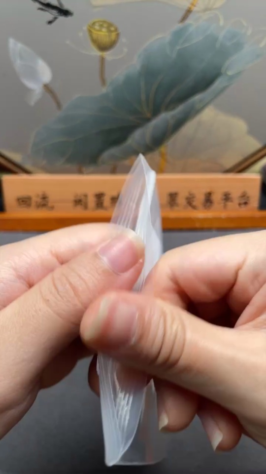 C34951511 South Red Agate Bracelet with Visible Organic Matter, Total Weight Approx. 13.92g, Size 7.3mm, Paired with Jadeite and Hetian Jade, Non-Gold