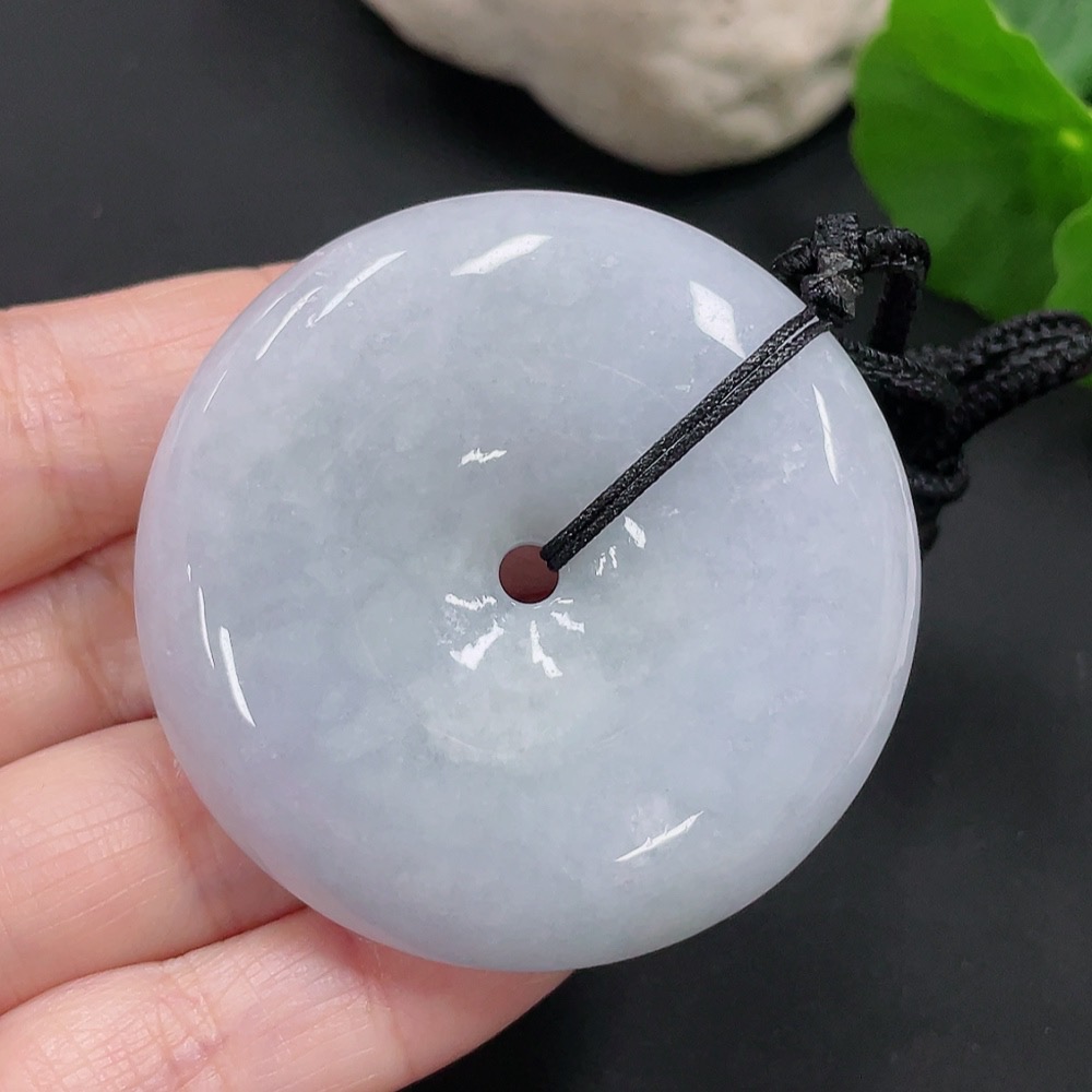 F26025681 Jadeite Peace Knot Pendant Total Weight Approx. 51g (including rope weight)