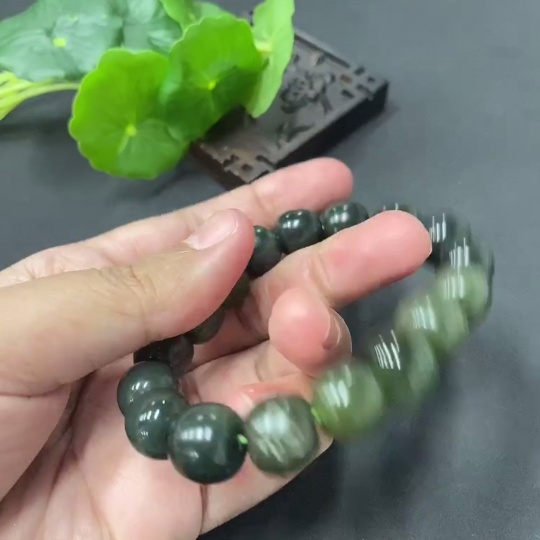 H0611834 Hetian Jade Bead Necklace, 11.4mm, Total Weight 45.8g, Some Beads with Veins