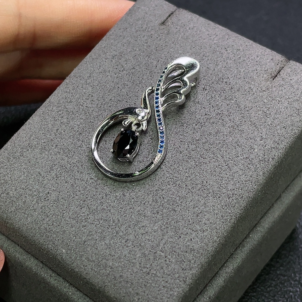 C31618897 Sapphire Pendant with Non-Natural Accent Stones, Non-Gold, Total Weight Approx. 3.28g