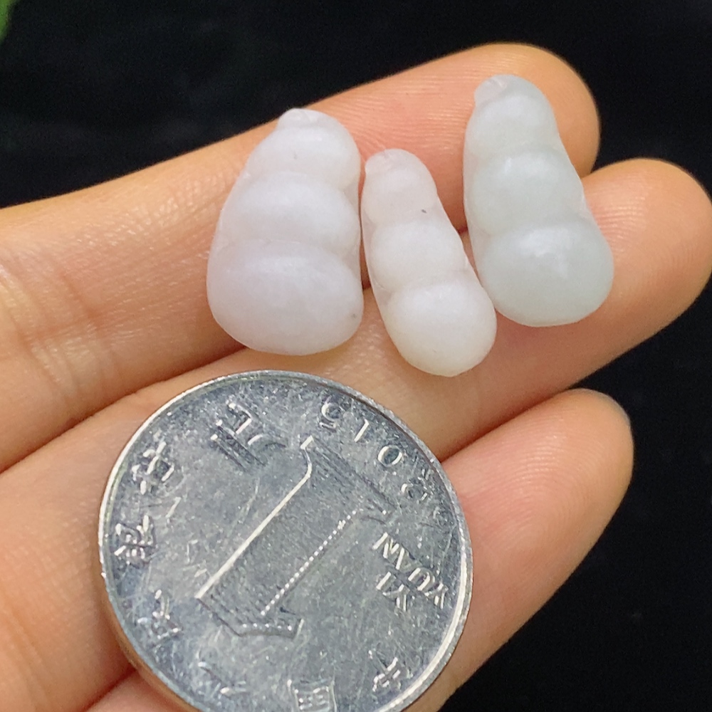 F34975077 Jadeite Pendants Sell as a Lot Unpolished