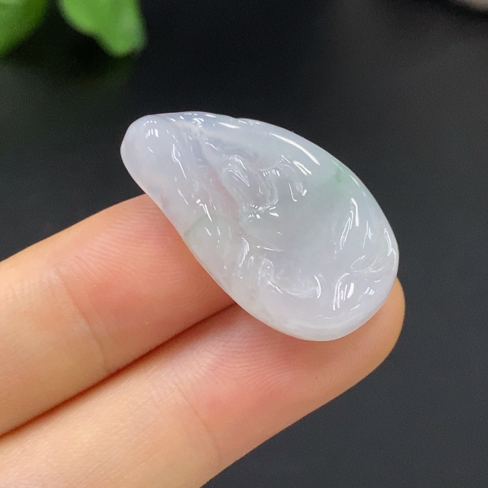 F22437448 Jadeite Formless Guanyin Pendant Total Weight 4.633g