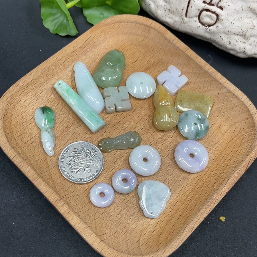 F12383908 Jadeite Pendant Wholesale Set