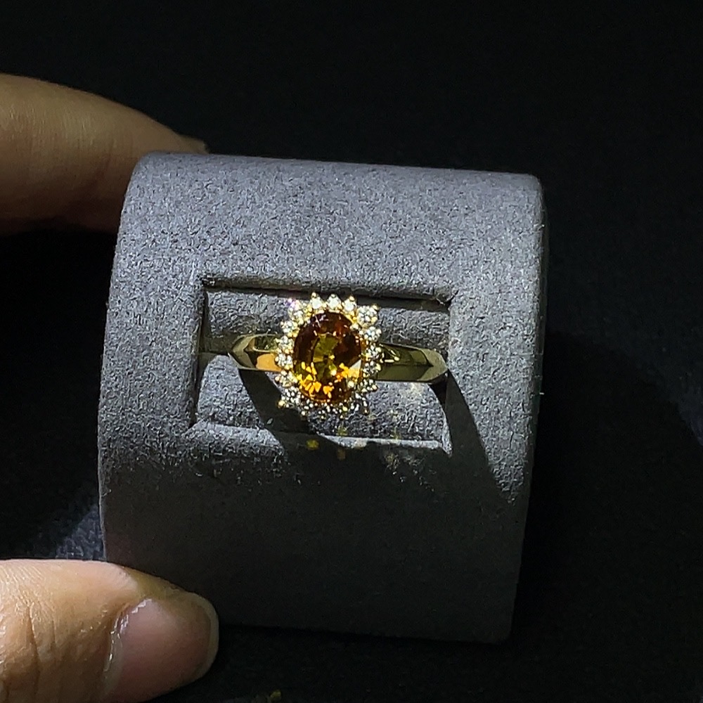 C24712154 Sapphire Inlaid Ring  18k Gold  Size 15  Total Weight Approx. 5.34g  Color Origin Undetermined