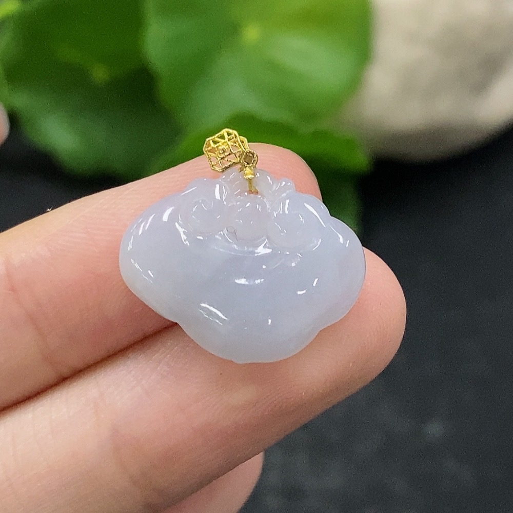 F34057219 Jadeite Ruyi Pendant 18K Gold Total Weight Approx. 1.95g