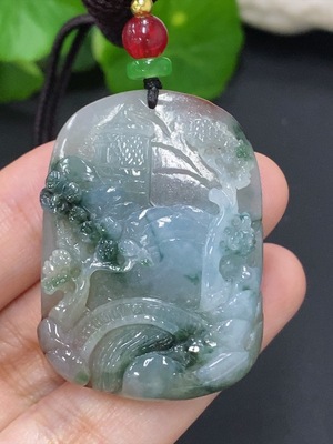F42971976 翡翠山水牌挂件 货品总重量约22.7克（含绳重）