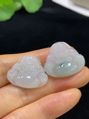 F34948545 Jadeite Pendants Sell as a Lot