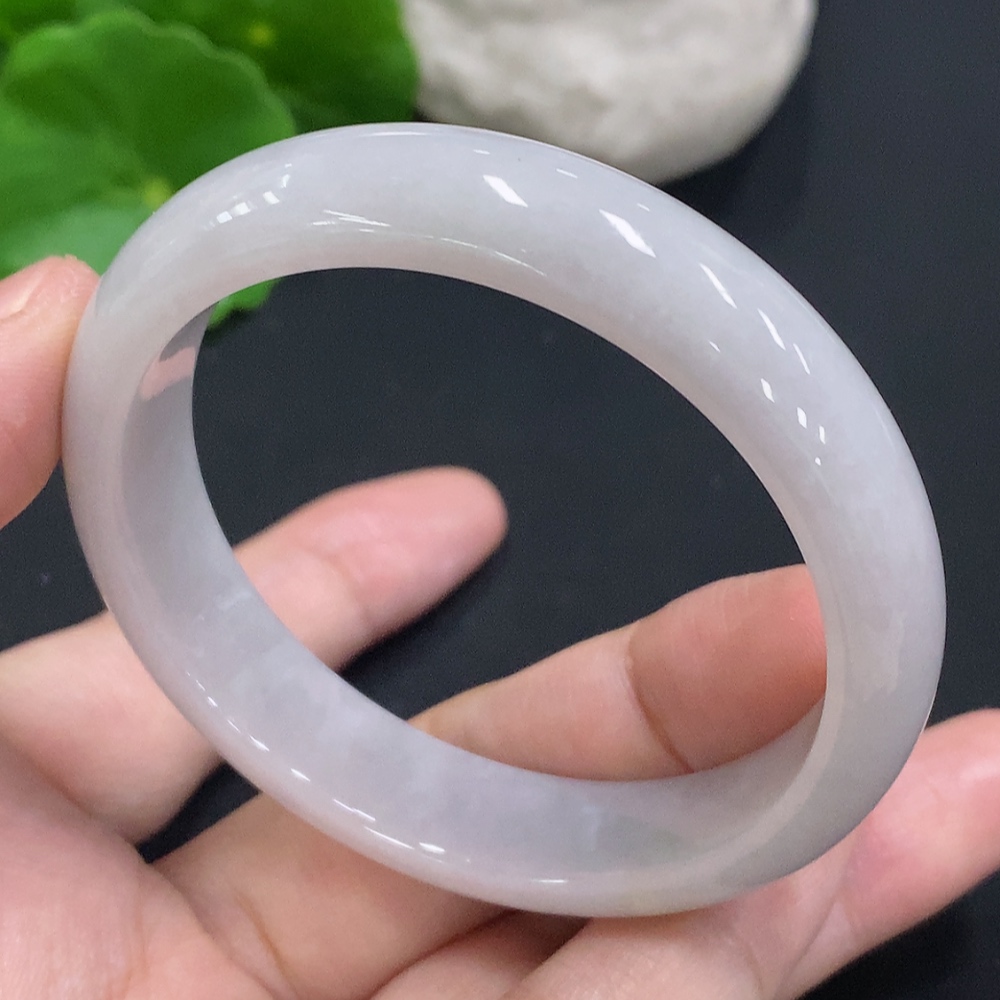 F32702278 Jadeite Round Bangle, Size 51.6, Total Weight Approx. 39.1g