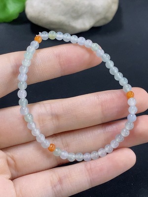 F46601247 翡翠手串 卡3.9mm左右 红珠非A  货品总重约4.56g