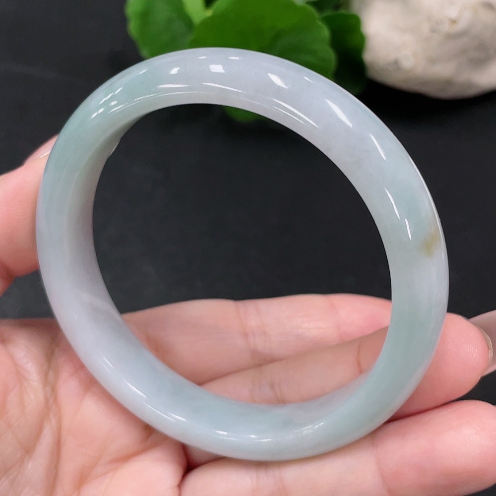 F34068142 Jadeite Round Bangle Size 56.7 Total Weight Approx.50g