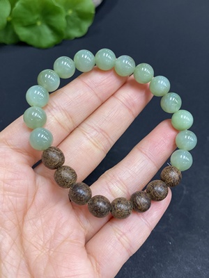 H33902933 Hetian Jade Bracelet, approx. 8mm beads, total weight approx. 13.3g, non-Hetian Jade accessory beads