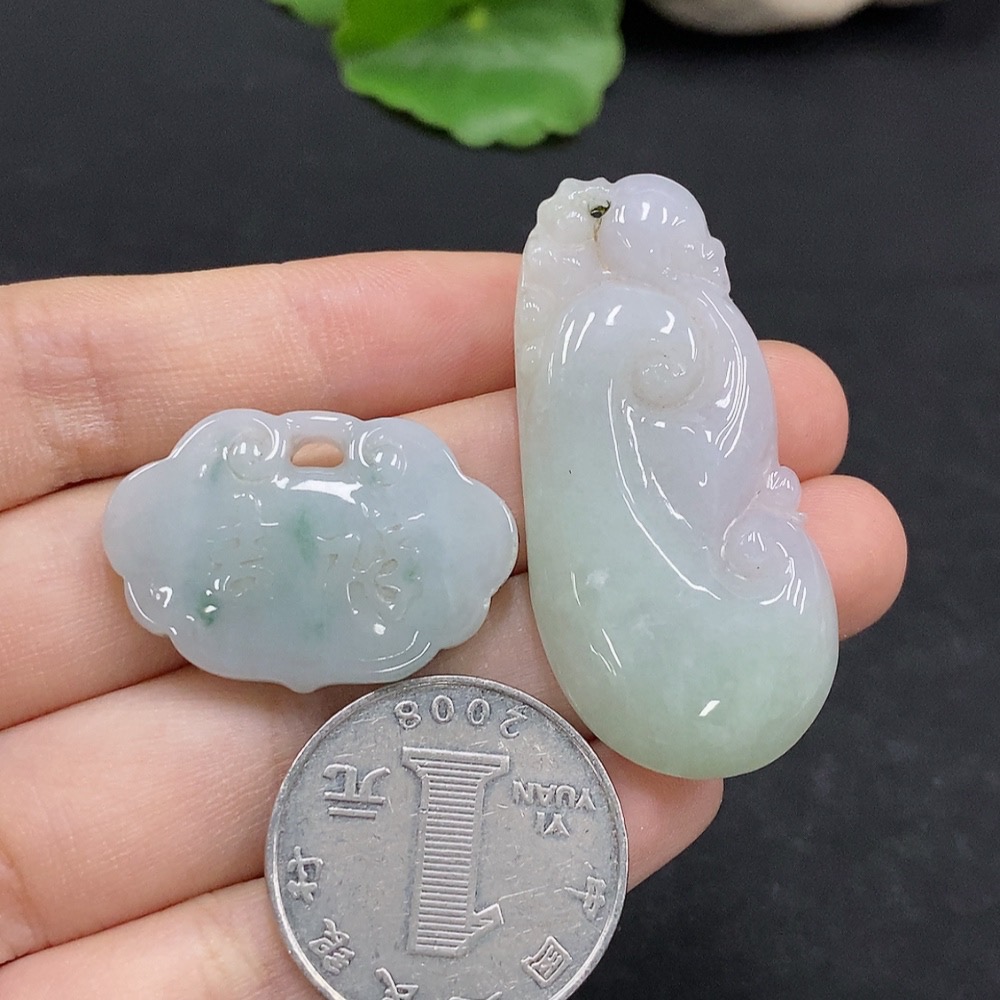 F33868213 Jadeite Pendant