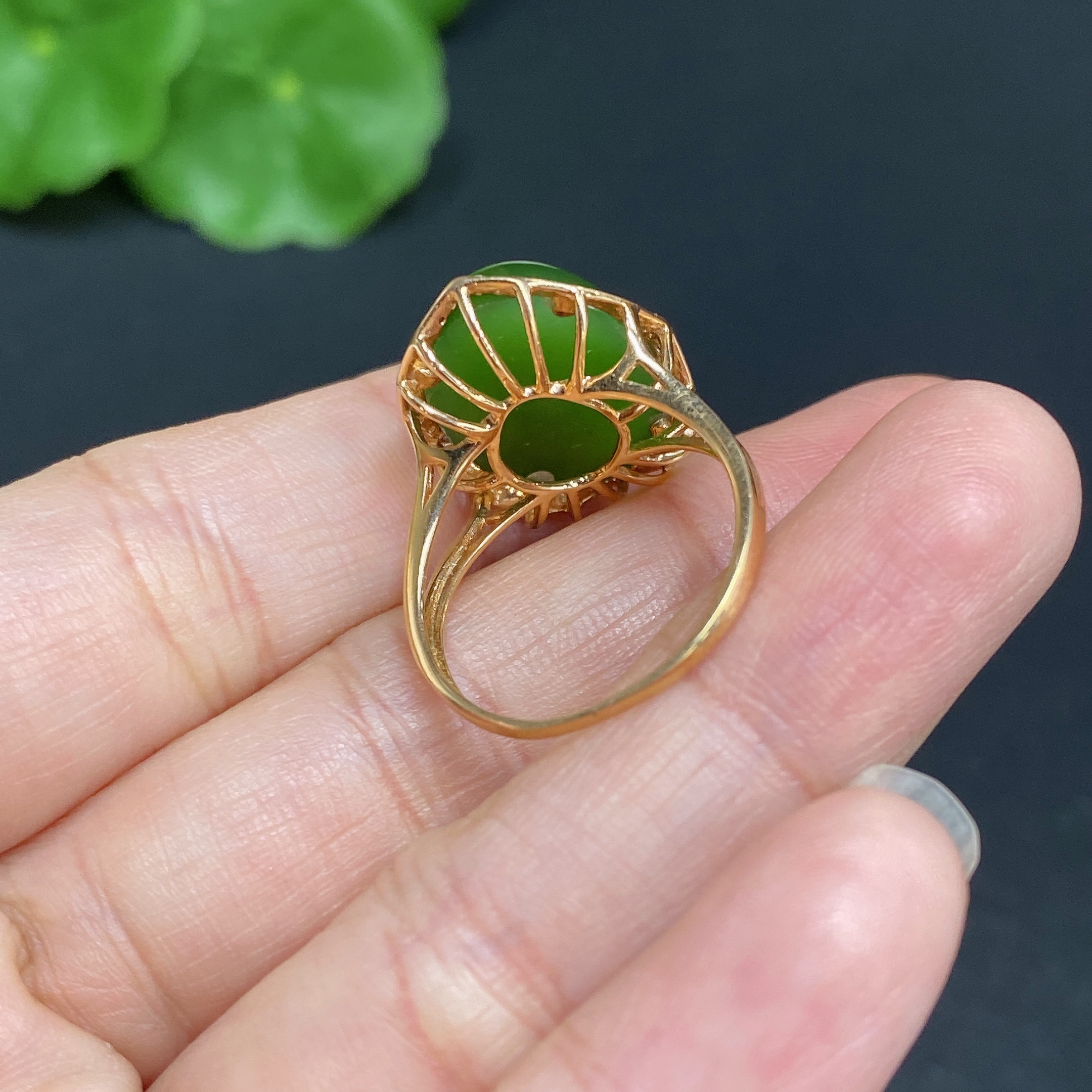 H33859040 Hetian Jade Inlay Ring 18k Gold Size 14 with Diamond Inlay Total Weight Approx. 4.1g