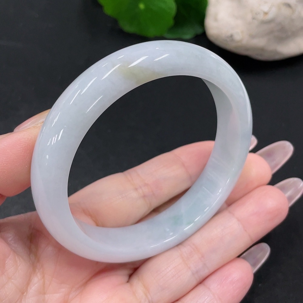 F34068294 Jadeite Round Bracelet Size 57.9 Total Weight Approx. 57g