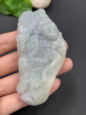 F16754463 Jadeite Jigong Pendant