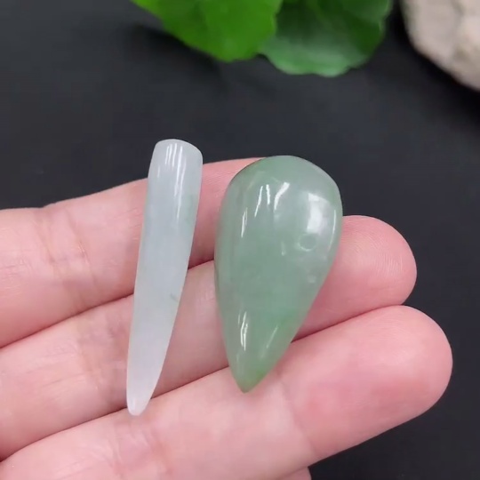 F28288646 Jadeite Pendants Sell as a Lot