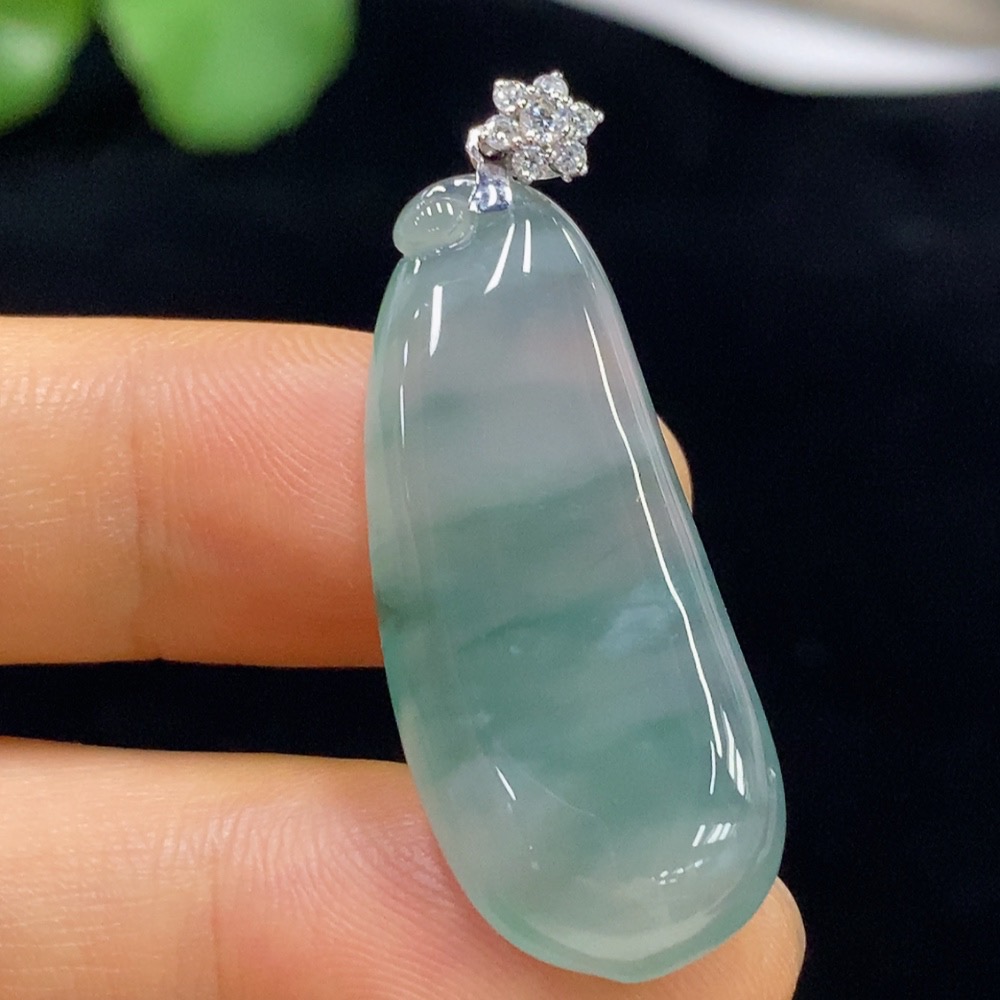 F34025467 Jadeite Blessing Melon Pendant 18k Non-Diamond Total Weight Approx. 5.62g