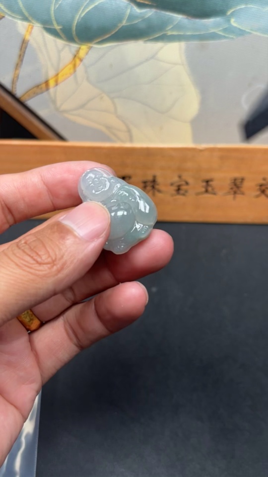 F29380497 Jadeite Buddha Pendant Total Weight Approx. 9.34g