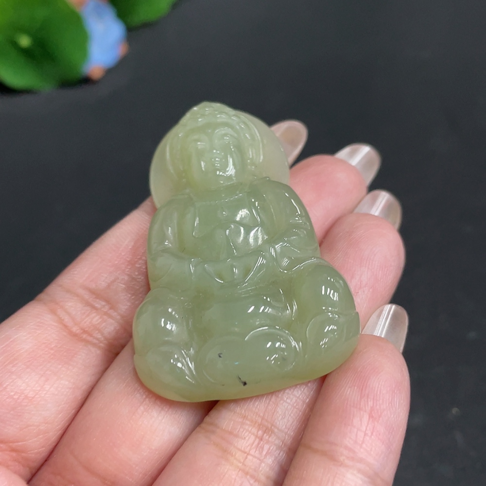 H29358838 Hetian Jade Pendant Guanyin Total Weight About 25.7g