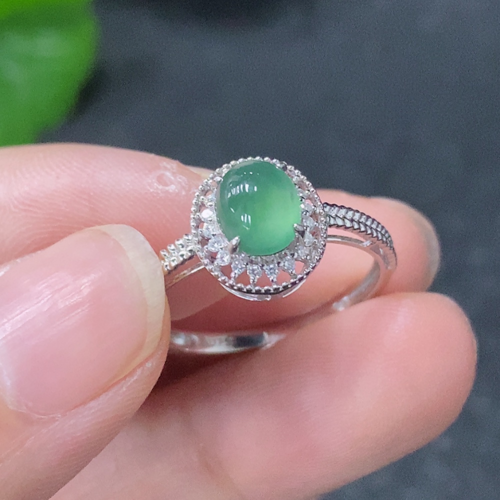 F32761675 Jadeite Inlaid Ring Size 14 18K Gold Total Weight 1.9g (with Diamond Accents)
