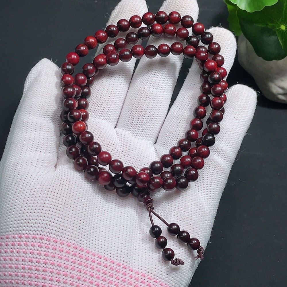 W33854848 Small-Leaf Sandalwood Long Strand, Total Weight Approx. 16.59g, Bead Size ~6.1mm