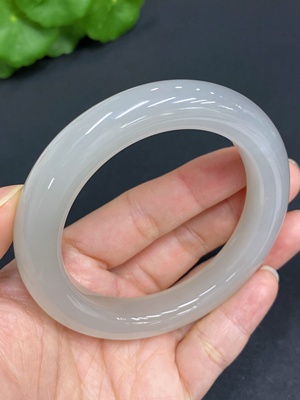 H29366651 Hetian Jade Round Bracelet, Size 54.7, Total Weight Approx. 62.8g