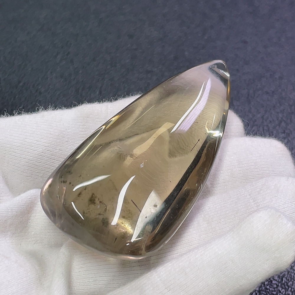 C30533844 Crystal Pendant Total Weight Approx. 55.47g
