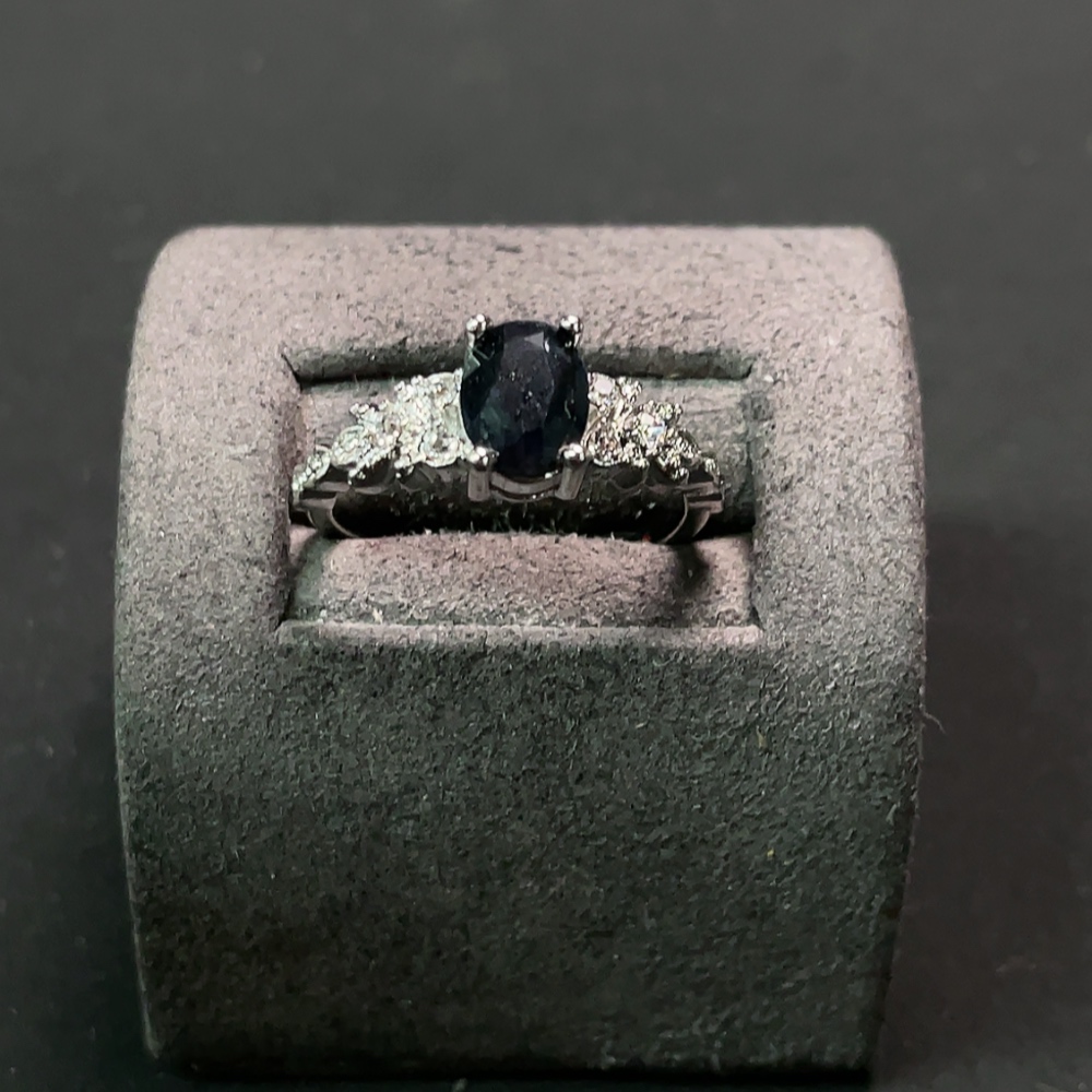 C23613247 Sapphire Ring Total Weight Approx. 2.71g Non-Gold Setting