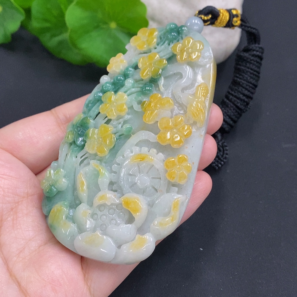 F29410325 JadeiteBlossom Prosperity Pendant